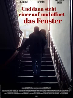 И тут кто-то встает и открывает окно