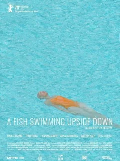 Рыба, плавающая брюхом вверх